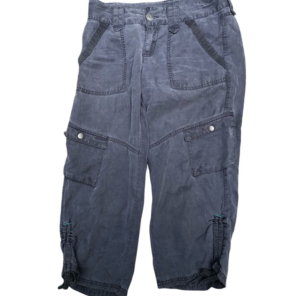 #295 Athleta Catalina Cargo Capri Pants